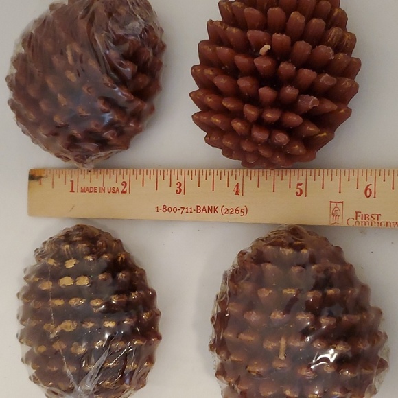 Pottery Barn 4 Fall Pine Cone Candles - Picture 3 of 4